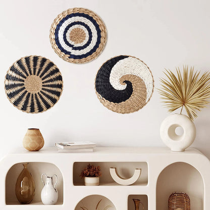 Straw Woven Wall Decoration Boho Rattan Wall Basket Decor Round Grass Weaving Ornament Rustic Seagrass Flat Hoom Hanging Crafts Fruit Bowl Wall Art for Boho Home Decor