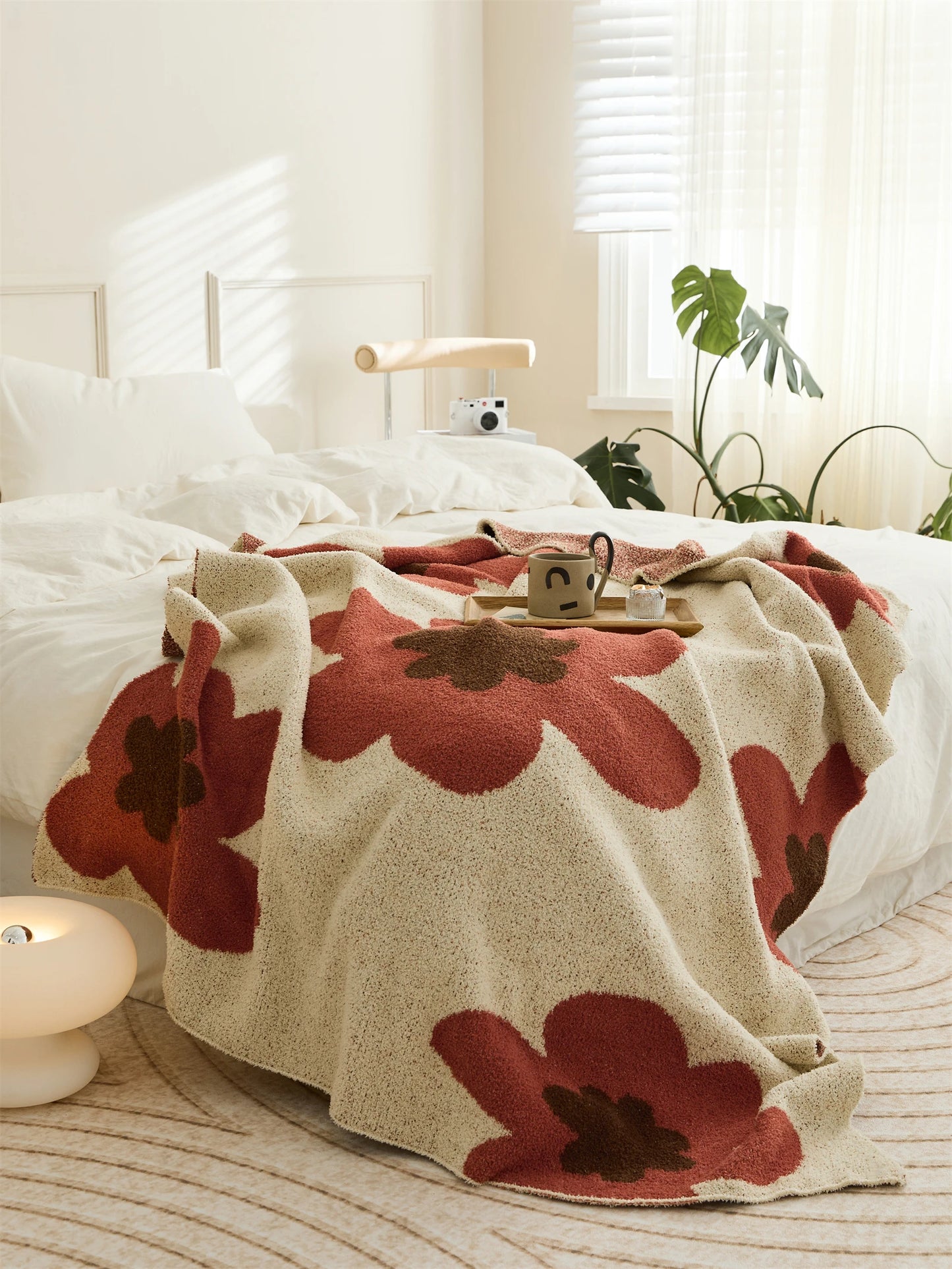 Super Soft Microfiber Floral Throw Blanket – Cozy & Stylish Boho Home Decor