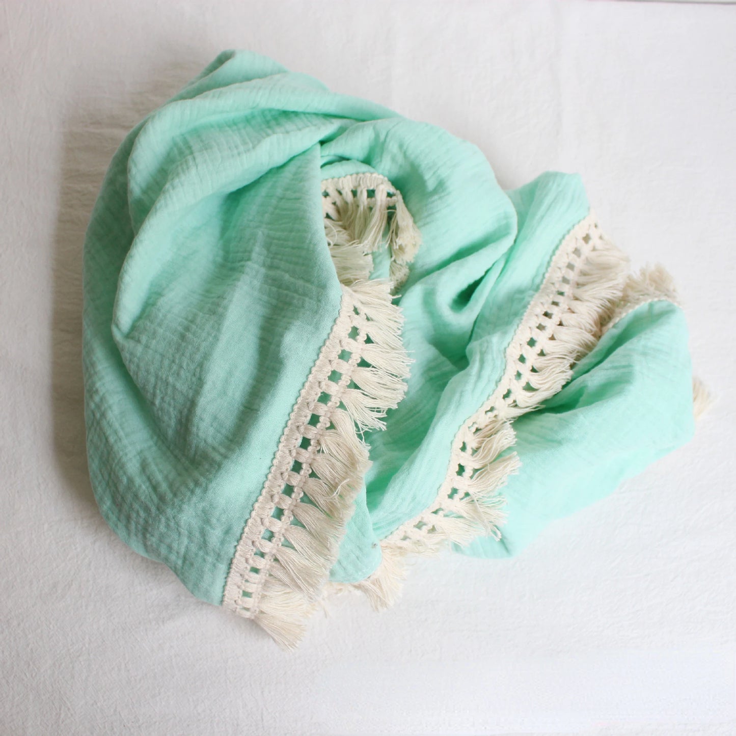 🌿 Cotton Muslin Swaddle Blanket – Soft, Breathable & Boho-Inspired for Newborns