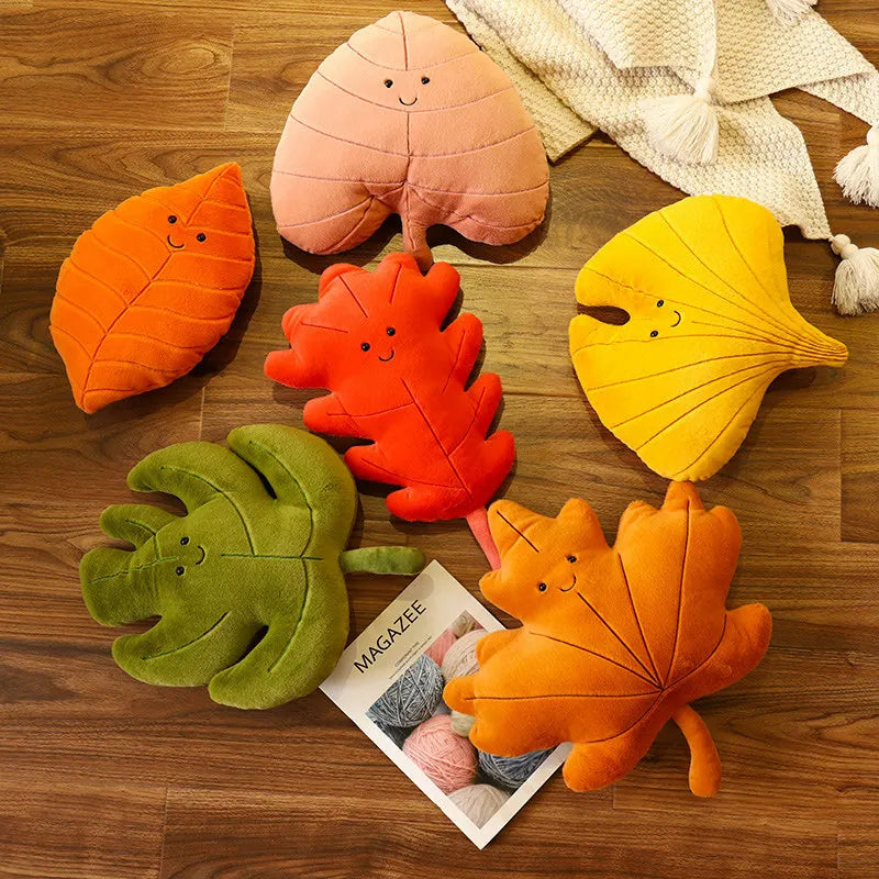 Plush Leaf Pillow – Soft Maple & Ginkgo Cushion Toy for Fall Home Decor & Gifts