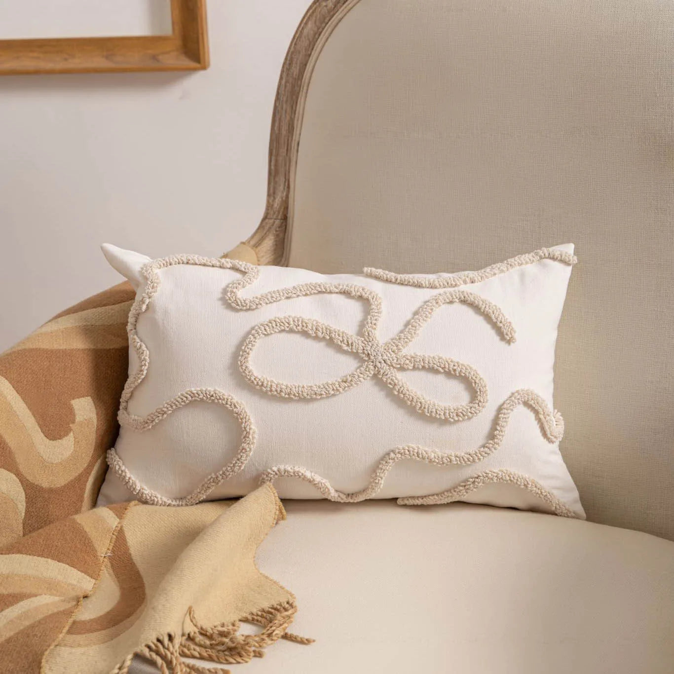 Modern Loop Yarn Pillow Cover – Minimalist Geometric Texture | Elegant Boho Home Decor Cushion for Sofa or Bed | Housewarming Gift