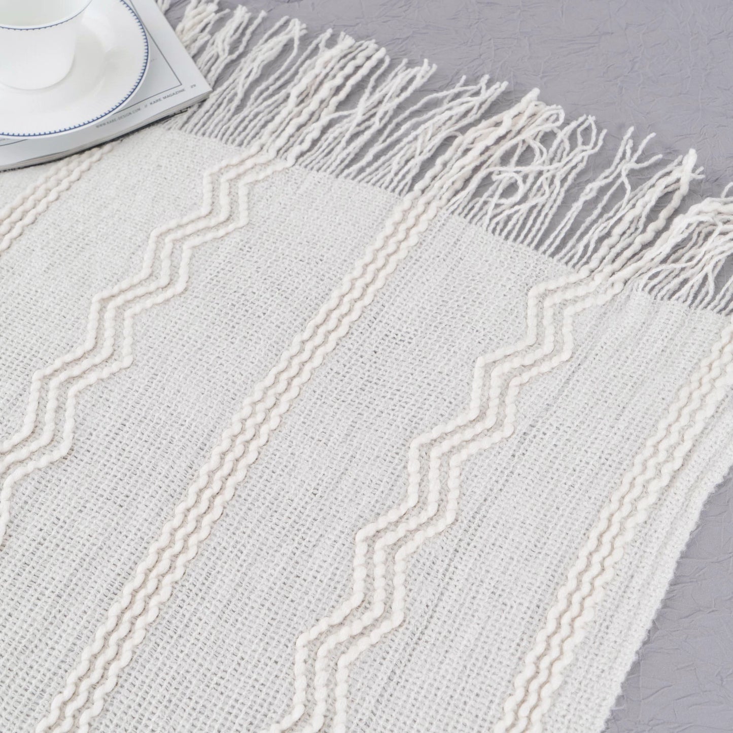 Boho Knit Throw Blanket – Soft Lightweight Acrylic Blanket with Tassels