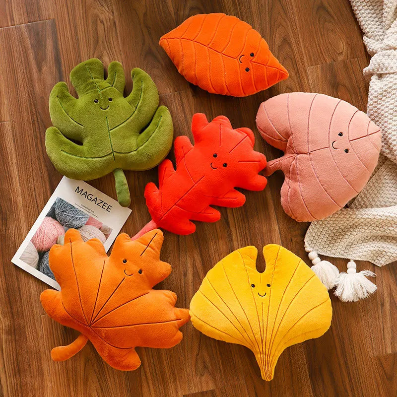 Plush Leaf Pillow – Soft Maple & Ginkgo Cushion Toy for Fall Home Decor & Gifts