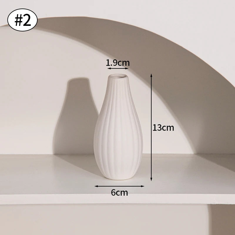 Modern White Ceramic Vase – Minimalist Decorative Vase for Pampas Grass, Flowers & Home Accents