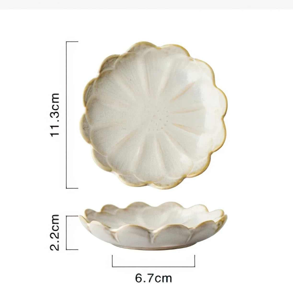 Ceramic Flower Sauce Dish – Mini Floral Porcelain Dipping Bowl for Soy Sauce, Nuts & Charcuterie