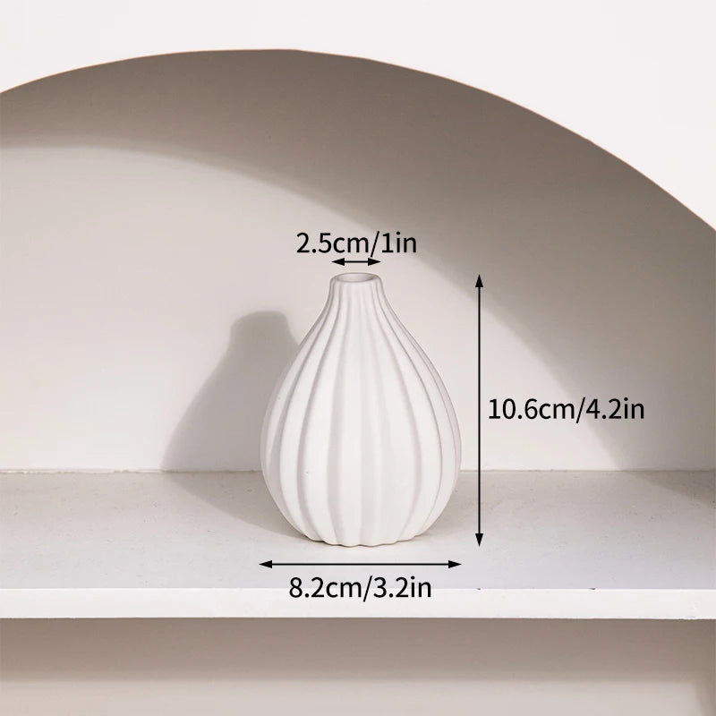 Modern White Ceramic Vase – Minimalist Decorative Vase for Pampas Grass, Flowers & Home Accents