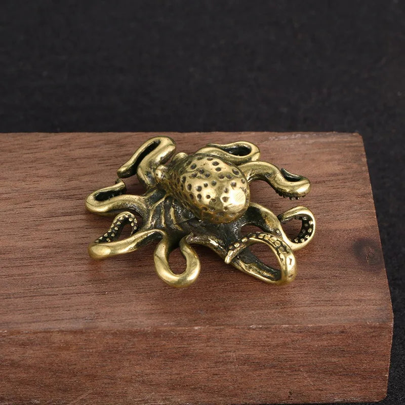 Brass Octopus Home Decoration Antique Looking Animal Figurine Miniatures Desk Ornament Accessories Creative Table Home Decor Boho